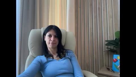 Snapshot of injaathome chatting on 05-26-26, 06:42 InjaAtHome online show from 05-26-26, 06:42