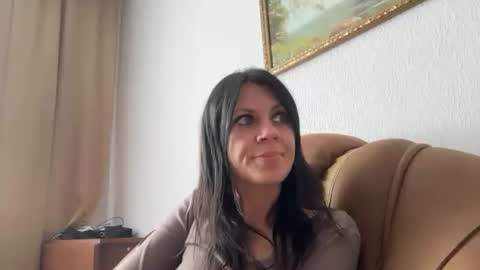 Snapshot of injaathome chatting on 05-30-26, 03:53 InjaAtHome online show from 05-30-26, 03:53