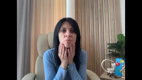 Snapshot of injaathome chatting on 06-01-26, 09:22 InjaAtHome online show from 06-01-26, 09:22