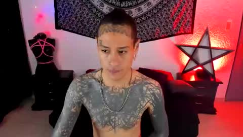 Snapshot of ink_u_buzz chatting on 01-06-25, 07:20 Dani online show from 01-06-25, 07:20