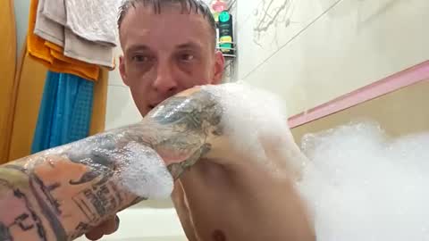 James online show from 09-10-25, 10:37