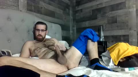 Snapshot of inmybackyard chatting on 11-20-25, 04:01 InMyBackyard online show from 11-20-25, 04:01