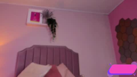 Snapshot of innana_babe chatting on 01-04-25, 07:55 Innana online show from 01-04-25, 07:55