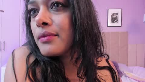 Snapshot of inndrahot chatting on 02-19-25, 09:39 Indra online show from 02-19-25, 09:39