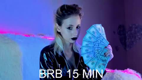 Snapshot of inner_light___ chatting on 01-19-25, 04:14 Venera online show from 01-19-25, 04:14