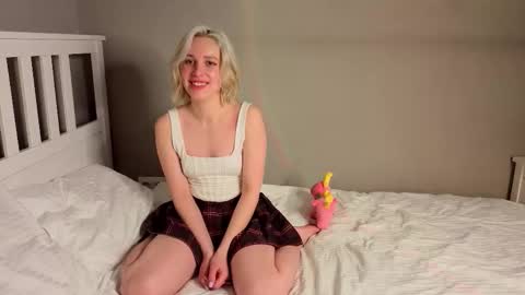 Kate online show from 03-15-26, 05:52