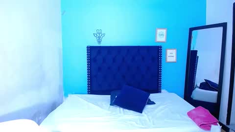 Snapshot of innocent_sexybaby chatting on 10-07-25, 08:17 innocent_sexybaby online show from 10-07-25, 08:17