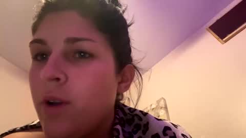 innocentlilsarah online show from 11-11-25, 05:51
