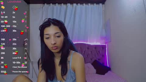 Snapshot of inocent_luna chatting on 12-26-24, 12:49 Luna moon online show from 12-26-24, 12:49