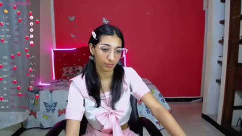 Snapshot of inocent_luna chatting on 01-27-25, 06:19 Luna moon online show from 01-27-25, 06:19