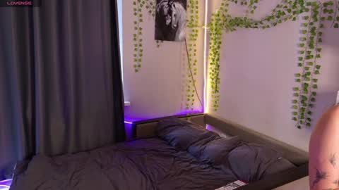 insanely_beautiful online show from 07-11-26, 07:55
