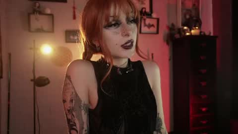 Snapshot of insania_999 chatting on 05-13-26, 04:26 SANIA online show from 05-13-26, 04:26