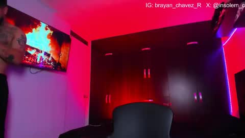 Brayan Chavez online show from 10-19-25, 05:41