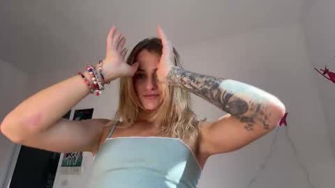 Eva online show from 01-19-26, 07:23