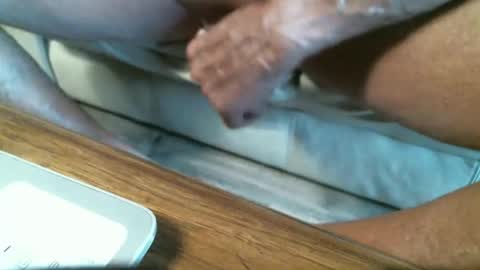 Snapshot of inspired2b chatting on 10-15-25, 11:43 inspired2b online show from 10-15-25, 11:43