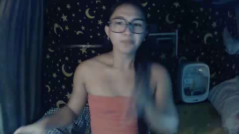 Snapshot of insulting_whoreifica chatting on 11-07-25, 08:25 MAXINE online show from 11-07-25, 08:25