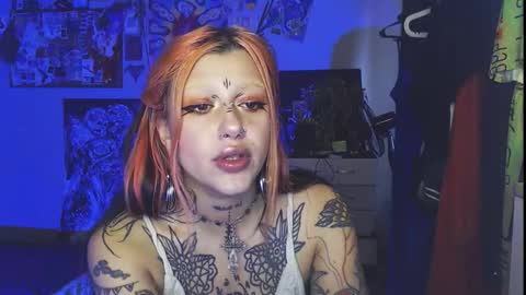 Snapshot of insunnity666 chatting on 11-12-25, 08:26 Insunnity666 online show from 11-12-25, 08:26