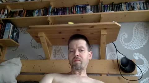 Snapshot of interestedhun chatting on 12-04-24, 03:21 InterestedHun online show from 12-04-24, 03:21