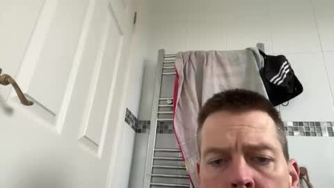 Snapshot of interestedhun chatting on 10-17-25, 10:18 InterestedHun online show from 10-17-25, 10:18