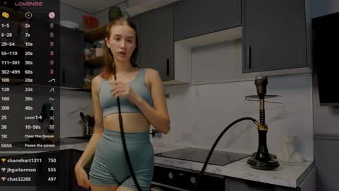 Snapshot of internetsexplorer chatting on 12-09-24, 01:40 Bernadette Join online show from 12-09-24, 01:40