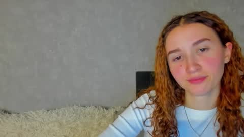 Snapshot of internetsexplorer chatting on 02-20-26, 09:15 Bernadette Join online show from 02-20-26, 09:15