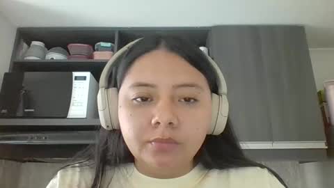 Iris 3 online show from 04-21-26, 08:01