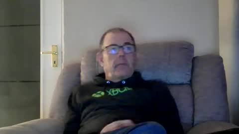 Snapshot of inthemood63 chatting on 10-16-25, 07:26 inthemood63 online show from 10-16-25, 07:26