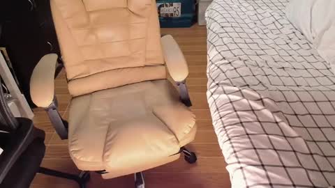 Im Desiree online show from 11-04-25, 05:12