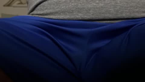 Snapshot of intressiert chatting on 01-12-25, 07:10 intressiert online show from 01-12-25, 07:10