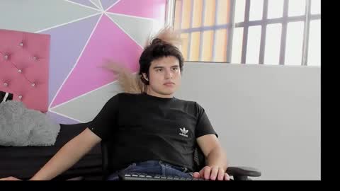 invincible200 online show from 11-26-25, 02:29