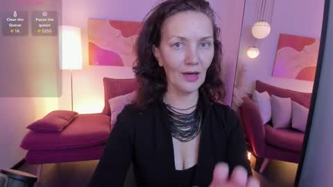 Irene online show from 10-08-25, 05:38