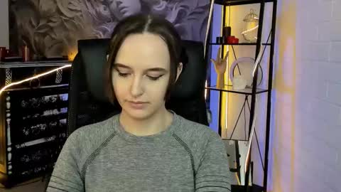 IreneBailey online show from 11-13-25, 09:08