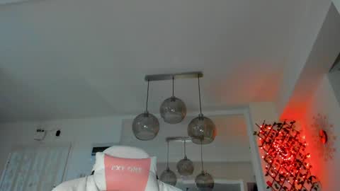 Ir s room online show from 12-18-24, 05:26