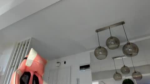 Ir s room online show from 10-01-25, 04:51