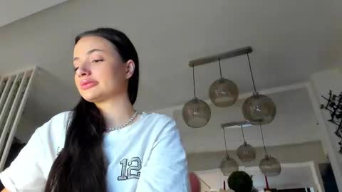 Ir s room online show from 11-16-25, 06:19