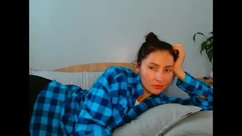 irina online show from 04-07-26, 09:43