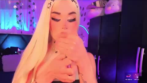 Snapshot of irina_lechera_ chatting on 05-07-26, 10:04 Irina online show from 05-07-26, 10:04
