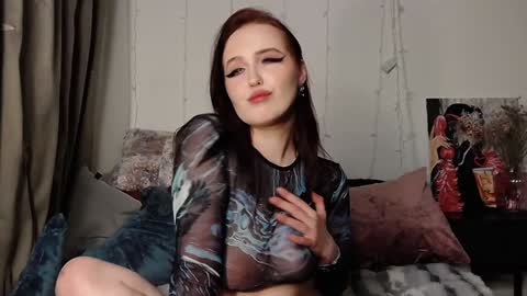 Snapshot of irinaart chatting on 01-23-25, 10:54 Irina online show from 01-23-25, 10:54