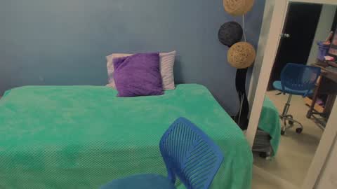 Snapshot of irinastephann chatting on 01-04-25, 05:16 irina online show from 01-04-25, 05:16