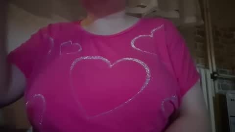 Snapshot of irinnak chatting on 11-30-25, 04:00 IrinnaK online show from 11-30-25, 04:00