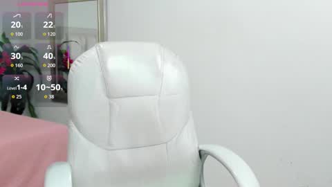 iris8_ online show from 11-19-25, 01:33