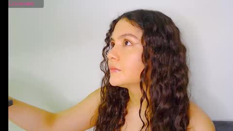 Instagram iris caprice online show from 12-21-25, 01:35