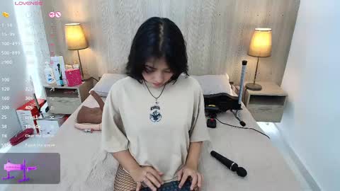 Snapshot of iris_gomez chatting on 09-14-25, 07:57 Iris online show from 09-14-25, 07:57