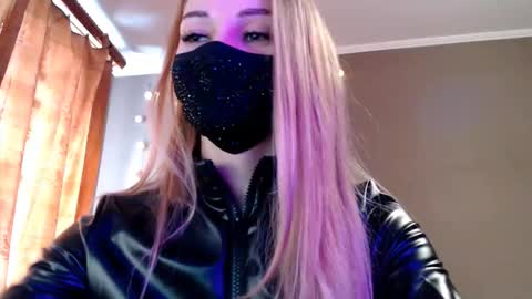 Lily online show from 02-23-26, 02:36