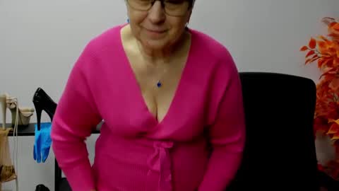 I R I S online show from 01-24-25, 10:43