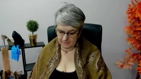 I R I S online show from 01-28-25, 10:45