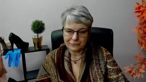 I R I S online show from 02-20-25, 12:04