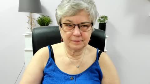 I R I S online show from 04-16-26, 06:14