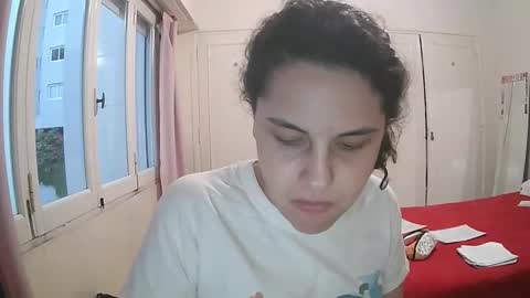 Iris online show from 11-10-25, 10:42