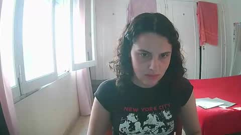 Iris online show from 11-26-25, 09:49